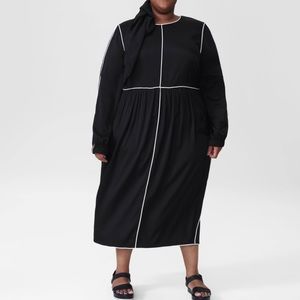 Universal Standard black midi long sleeve dress sz 2X (g4464)